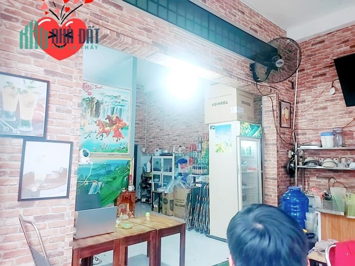 Bán nhà Cấp 4, 2 Mặt tiền đường ngay Chợ Tân Hương, 7.5x21m, Không lộ giới, giá 11.2 tỷ
