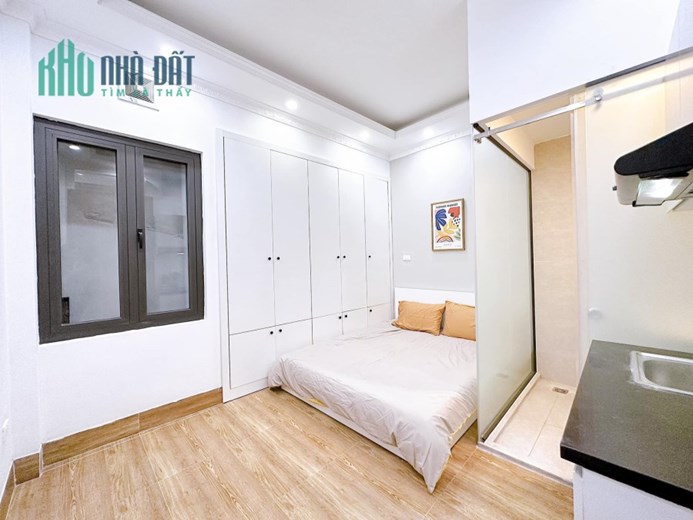 Studio Dương Quảng Hàm, mới đẹp, PCCC đảm bảo, 28m2, giá 3tr9 có bớt