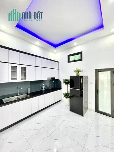 Chính chủ cần bán Nhà Minh Khai 44m2- 4T ở luôn ô tô, nói không với quy hoạch , giá rẻ chỉ 3 tỷ 75