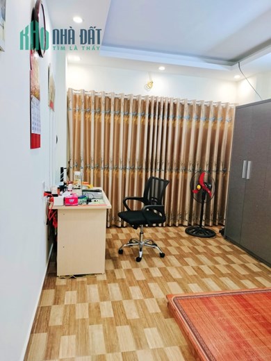 CHỈ 4 TỶ CÓ NHÀ 5 TẦNG ĐẸP 37M2 NGÕ THÔNG KINH DOANH NHỎ GẦN ÔTÔ HOÀNG MAI