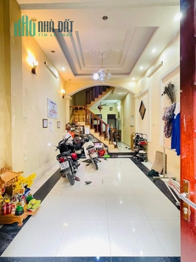 Bán nhà Phạm Tuấn Tài, Bắc Từ Liêm. 62mx4; giá 11 tỷ 9.