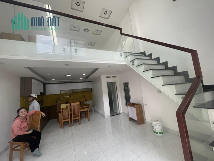 434 // PHẠM VĂN CHIÊU - P9 - GÒ VẤP - NHÀ 3 TẦNG HẺM XE HƠI .50M2 ( 5 X 10 ) SỔ VUÔNG VỨC. GIÁ CHỦ