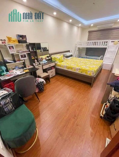Bán nhà  6 tầng ngõ 89 Lạc Long Quân, dân xây, full nội thất, đẹp long lanh giá 6.2 tỷ