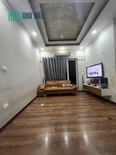 Bán nhà  6 tầng ngõ 89 Lạc Long Quân, dân xây, full nội thất, đẹp long lanh giá 6.2 tỷ