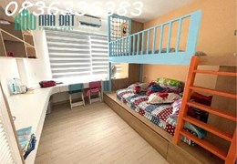 Tôi bán nhà Bùi Văn Ba 75m2 4 tầng giá 9.9 tỷ phường Tân Thuận Đông quận 7