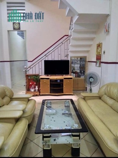Bán Nhà Mặt Tiền Tăng Bạt Hổ P. Lê Lợi Quy Nhơn , 64m2 , 3 Mê , Gía 8 Tỷ 300Tr