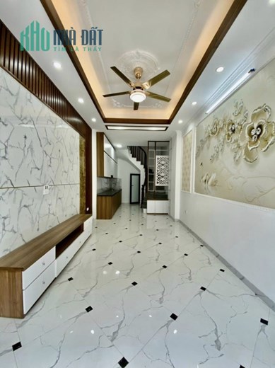 Nhà đẹp giá rẻ, chỉ 2.6x tỷ có ngay nhà 4 tầng ở Di Trạch, 30m ra đường ô tô, gần nhà Văn Hóa