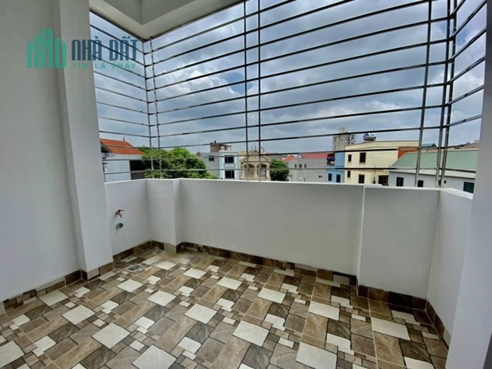Nhà đẹp giá rẻ, chỉ 2.6x tỷ có ngay nhà 4 tầng ở Di Trạch, 30m ra đường ô tô, gần nhà Văn Hóa