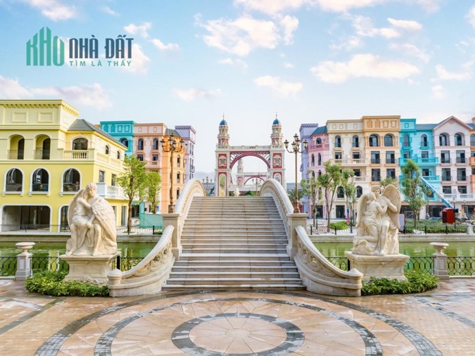 Miễn phí 24 tháng khi thuê shophouse Vinhomes Grand World Hà Nội