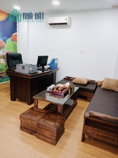 Cần bán toà cao ốc 1 hầm 7 lầu trung tâm Sài Gòn đường Phạm Viết Chánh , Q1 