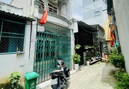 Nhà Quóc lộ 1A Quận 12 Ngay công Viên Phần Mền Quang Trung giá chỉ 2.7tỷ