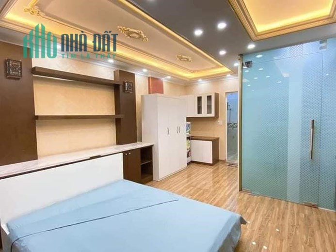 CC bán nhà phố Pháo Đài Láng, Kinh doanh, mặt ngõ - 40m2 – 6Tầng, 1Om ra MP, giá 6.5 tỷ