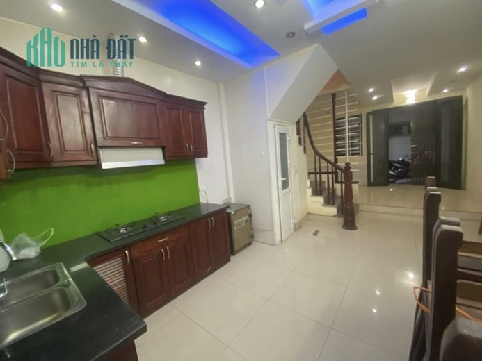 Bán nhà Dương Quảng Hàm, Cầu Giấy, Hà Nội mới nhất 2023