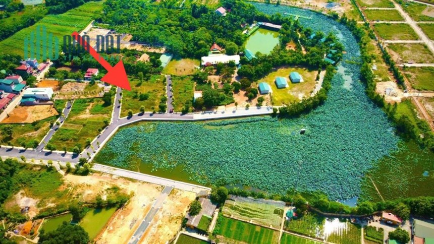 Siêu phẩm mặt hồ sen lotus. 
Hàng hiếm mới ra lò. 
Không gian sống đẹp. Hạ tầng đồng bộ. Gần quốc
