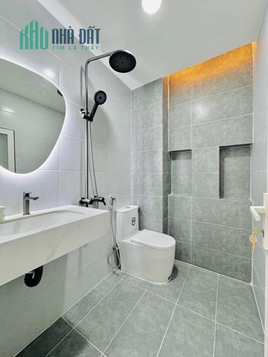 Bán Nhà Thóng Nhất  Gò Vấp 40m2 4 Tầng Mới Đẹp Giá 5 Tỷ Đủ Công Năng