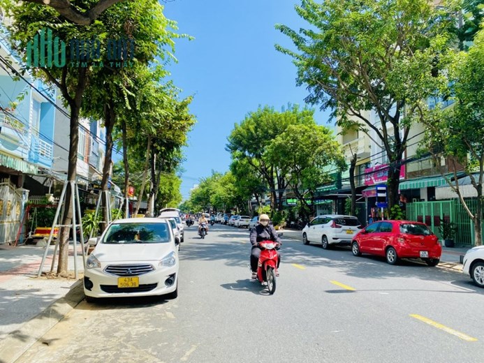 Bán Nhà mặt tiền kinh doanh Tiểu La, MT rộng, 95m2. Giá 8,x tỷ