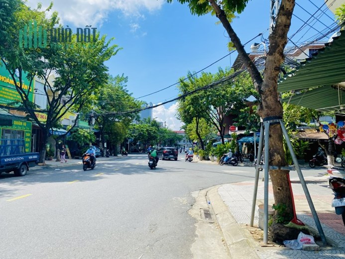 Bán Nhà mặt tiền kinh doanh Tiểu La, MT rộng, 95m2. Giá 8,x tỷ