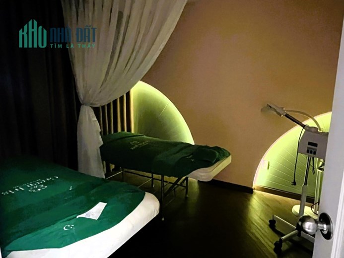 Sang tiệm spa 1T2L mặt tiền đường Tô Ngọc Vân Linh Đông