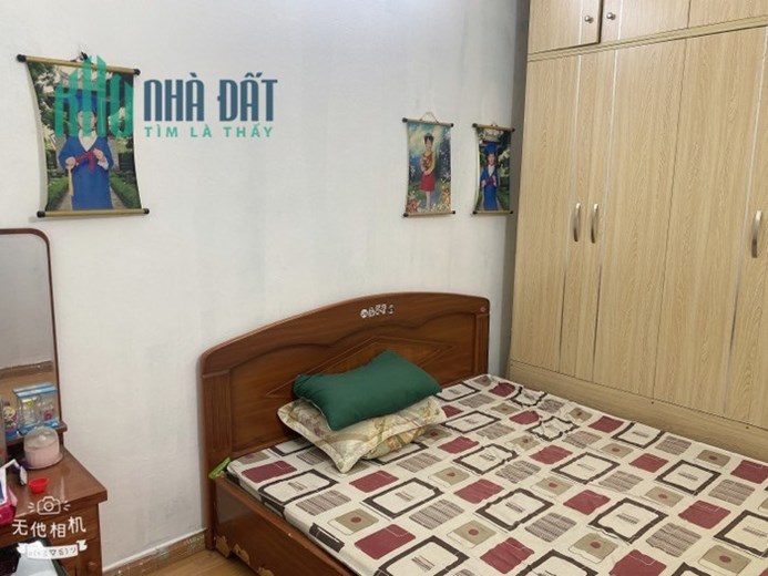 Bán nhà Đặng Văn Ngữ 37m*5T lô góc gần HV ngân hàng 4 tỷ