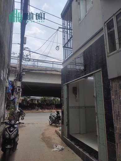 HẺM XE HƠI NGUYỄN VĂN QUỲ P. PHÚ THUẬN Q7, SỔ HỒNG RIÊNG, CHỦ NHỜ BÁN GẤP. 1.9 Tỷ