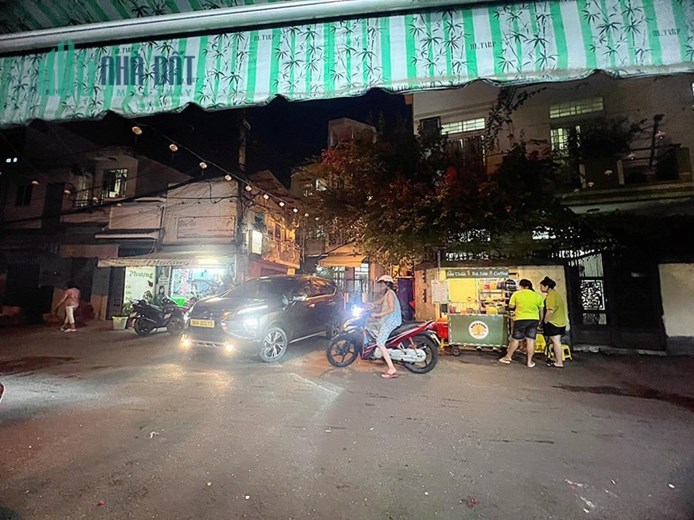 TOP 4 NHÀ HẼM XE HƠI RẼ NHẤT QUẬN 6