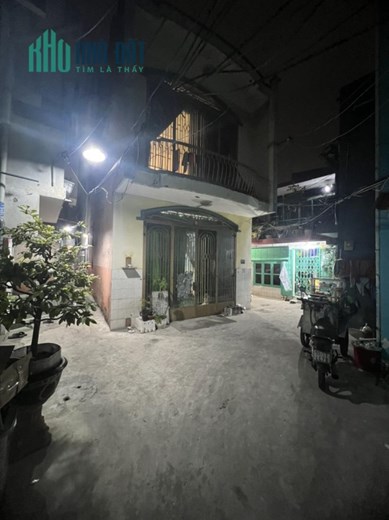TOP 4 NHÀ HẼM XE HƠI RẼ NHẤT QUẬN 6