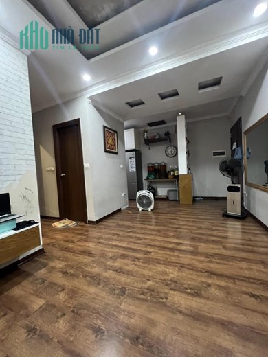 Bán căn chung cư KĐT mới Việt Hưng 96mv  2.3 tỷ 
Đẳng cấp nằm ở Việt Hưng