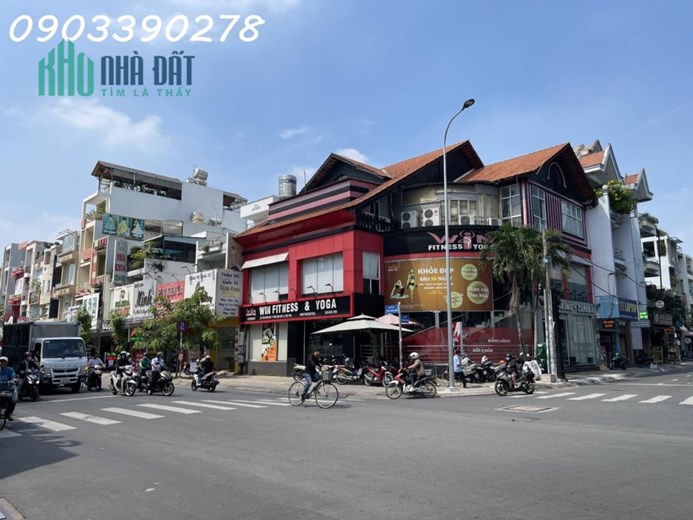TÂN PHÚ 124M2 KHU VIP TÂN SƠN NHÌ - 4 TẦNG- CÓ VỈA HÈ -TIỆN KINH DOANH