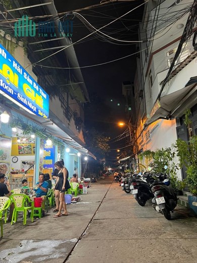 Bán Nhà Lê Thúc Hoạch Nối Dài, 2 Tầng , 62m2, Hẻm Xe Hơi Thông