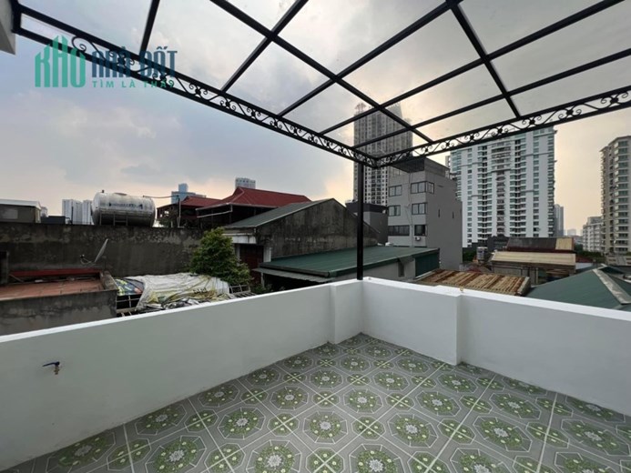 Bán Nhà Mặt Phố Cầu Giấy 10 Tỷ