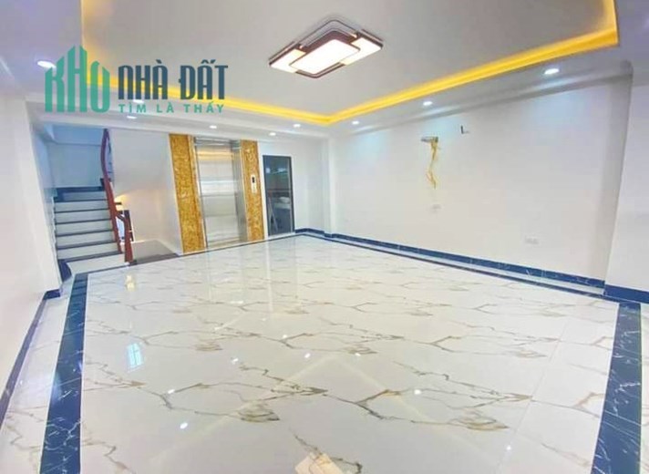 Tuyệt tác 7t thang máy phân lô, ô tô, vỉa hè, kinh doanh Dương Khuê Cầu Giấy 18.3 tỷ