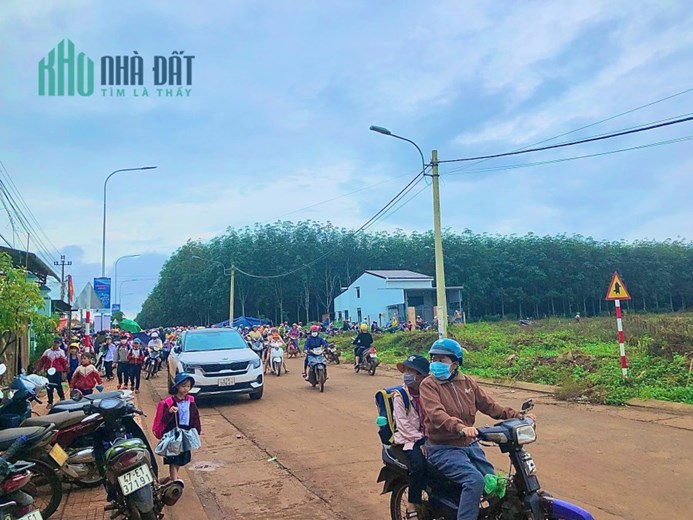 Cần bán đất tại đường hùng vương - phú lộc - Krông-năng