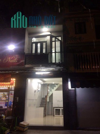 Cho thuê Nhà 1 trệt 1 lầu, 21 m2, vỉa hè rộng thuận tiện buôn bán