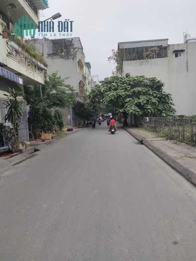 Bán lô đất 60M Lô 7C  đường Lê Hồng Phong Đông Khê Ngô Quyền