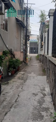 HIẾM  NHÀ HẼM LÊ VĂN VIỆT, P. TĂNG NHƠN PHÚ A, THỦ ĐỨC.