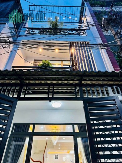 Chủ sắp đi định cư, bán nhà Quang Trung GÒ VẤP, giá cả còn TL