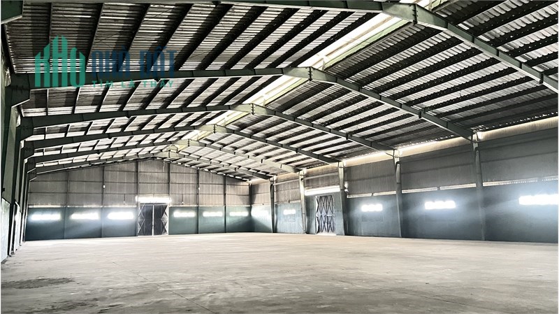 cho thuê nhà xưởng sản xuất hoặc kho bãi, khu chung chuyển hàng hóa, bãi cont