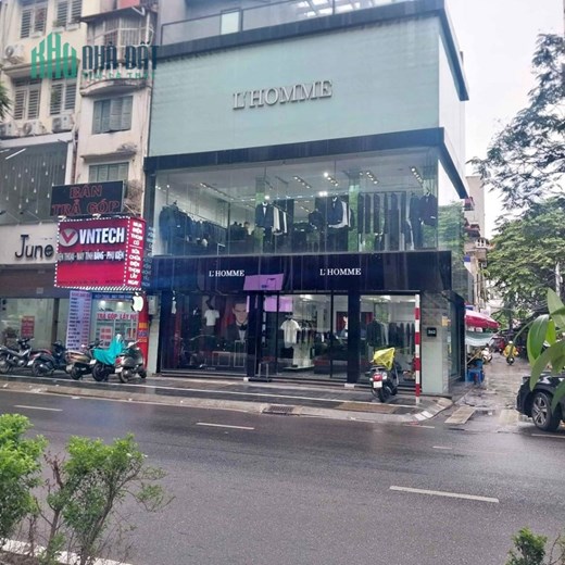 [ GIẢM 6 tỷ] Bán nhanh nhà MP Cầu Giấy 120m2, 4T, lô góc, mặt tiền 7.3m, hè rộng, KD đỉnh.