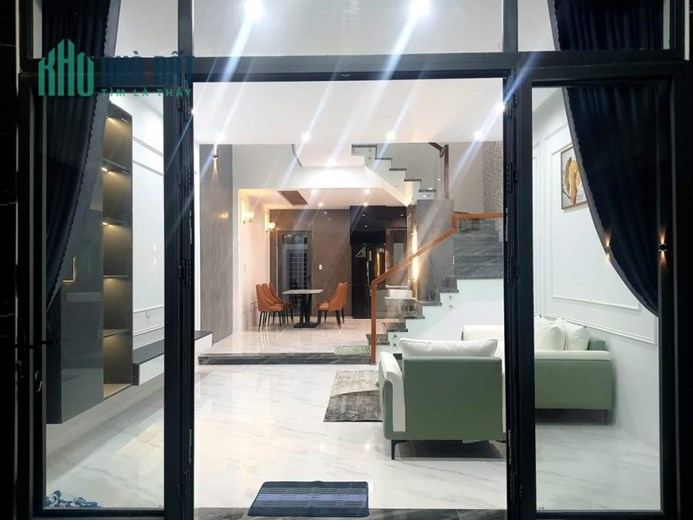 Cần bán nhà 3 mê Lỗ Giáng 24  gần chợ Hòa Xuân - Gần Showroom Tiến Thu