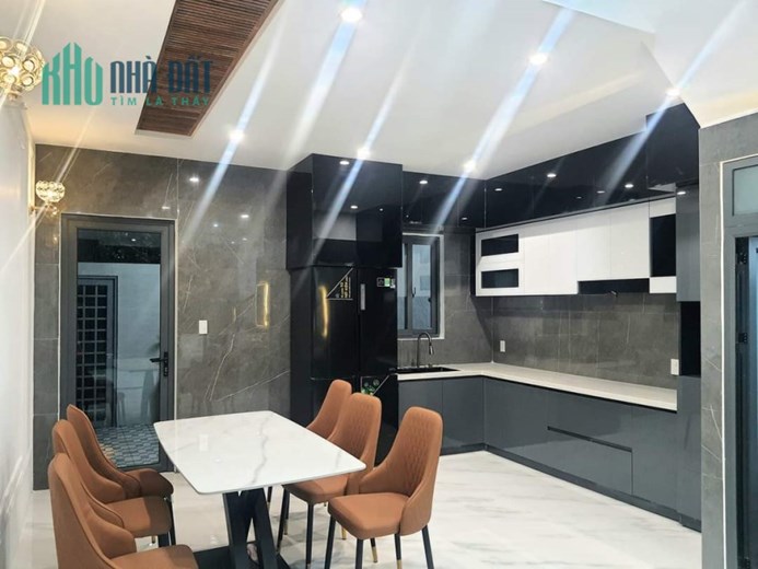 Cần bán nhà 3 mê Lỗ Giáng 24  gần chợ Hòa Xuân - Gần Showroom Tiến Thu