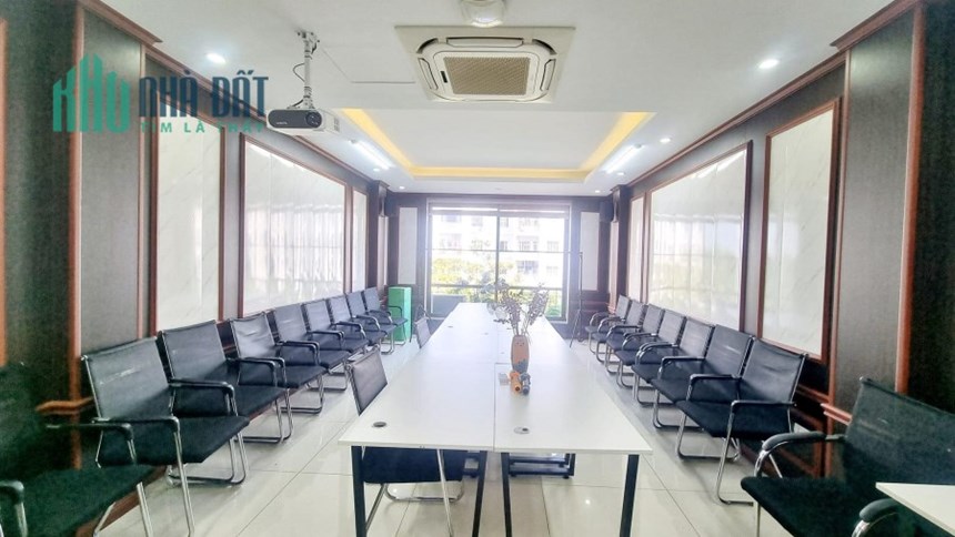 Nguyên Hồng, Đống Đa.1 nhà ra phố.3 oto tránh,KD Đỉnh,MT 6mx70m x22 tỷ
