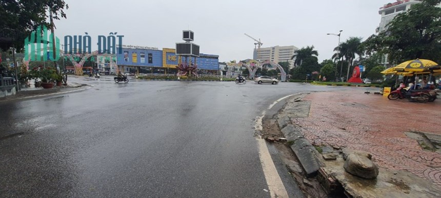 Bán nhà cấp 4, Nguyễn Tất Thành, Liên Bảo, Vĩnh Yên. DT 90m2