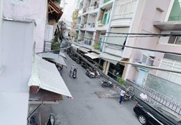 Mặt tiền Hoàng Diệu Kinh doanh Vip Q4 
NGANG 4x 12 Nở hậu Ngang 6m có 200 triệu m đúc 3 tấm 
bank