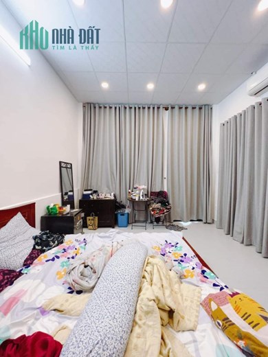 Mặt tiền Hoàng Diệu Kinh doanh Vip Q4 
NGANG 4x 12 Nở hậu Ngang 6m có 200 triệu m đúc 3 tấm 
bank