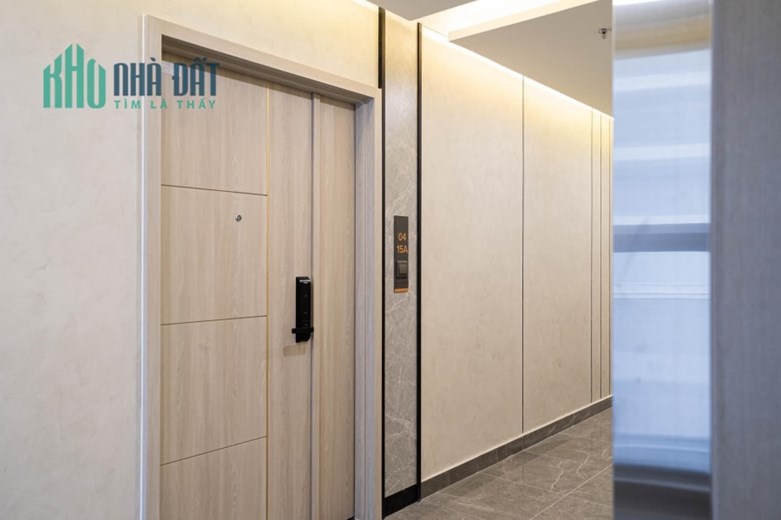 NHÀ MẶT PHỐ HOA BẰNG CẦU GIẤY - Ô TÔ TRÁNH  - KINH DOANH ĐỈNH - 114 M2 GIÁ CHÀO 22 TỶ.