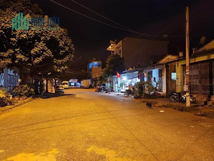 Chính chủ cần bán nhanh căn nhà Thuộc số nhà 15 Tổ 08 Phường Chiềng Sinh _ TP Sơn La.