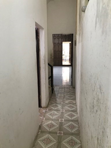 Gia đình mình cần cho thuê nhà ở 2 tầng, ngõ 175 đường Chiến Thắng, Văn Quán, Hà Đông.