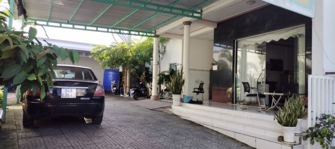 Cần Bán gấp Nhà Nghỉ AYE mới xây-đang hoạt động-kín phòng-thu nhập trên 60tr mỗi tháng- ngay trung