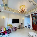 Bán nhà phân lô 193 Văn Cao, 90m 4 tầng GIÁ 6.2 tỉ độc lập dân xây chất lượng