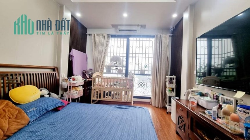 MẶT PHỐ MAI ANH TUẤN  - VIEW HỒ HOÀNG CẦU - 6 TẦNG THANG MÁY. 50M X 6T. GIÁ 19 TỶ